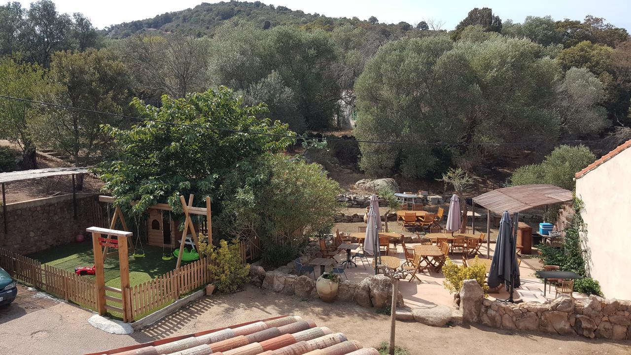 Hotel Macchie E Fiori Pianottoli-Caldarello  Exteriér fotografie